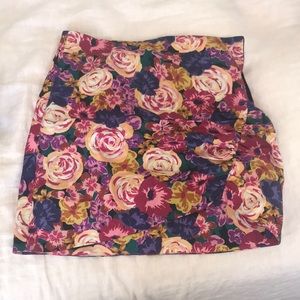Adorable Zara skirt